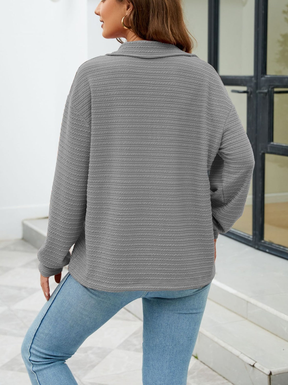 Textured Long Sleeve Sweatshirt