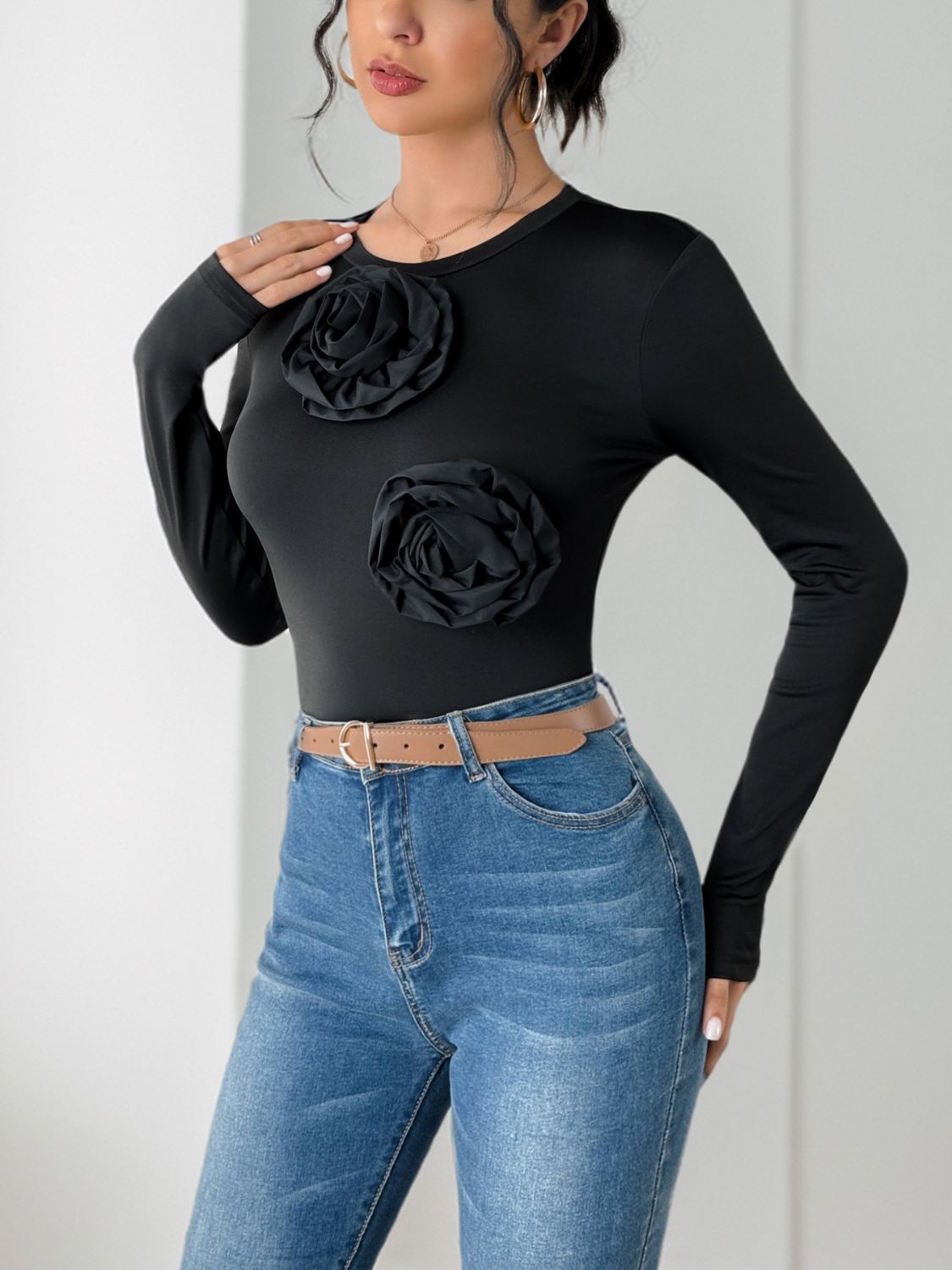 Women’s Flower Round Neck Long Sleeve Bodysuit