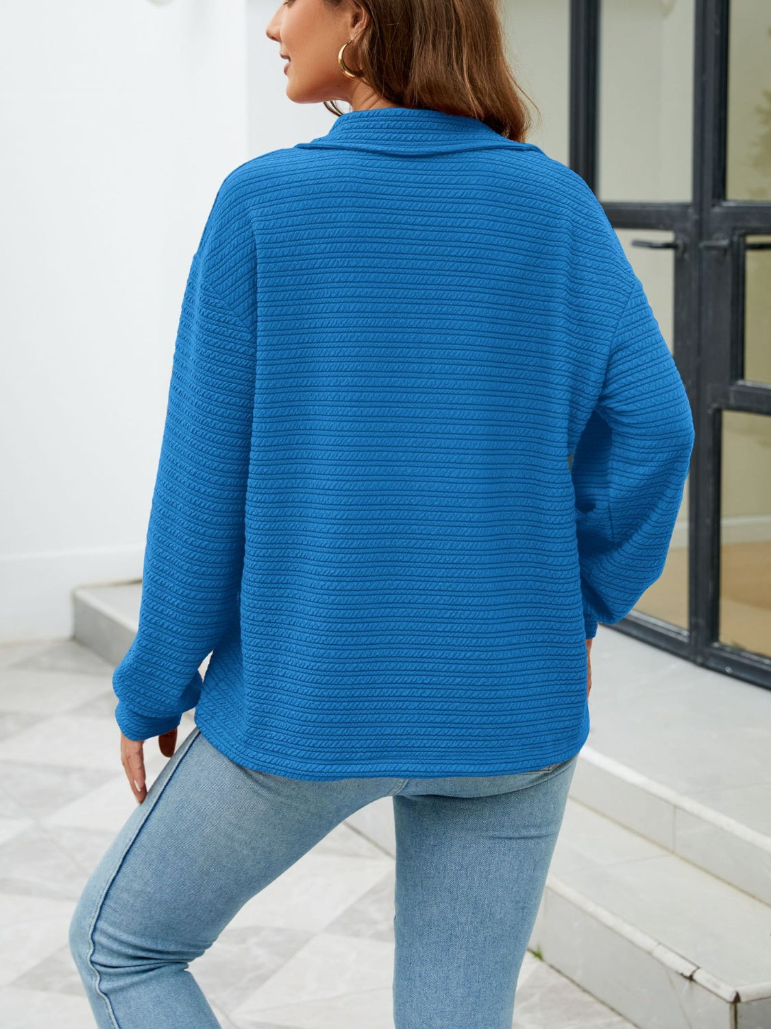 Textured Long Sleeve Sweatshirt