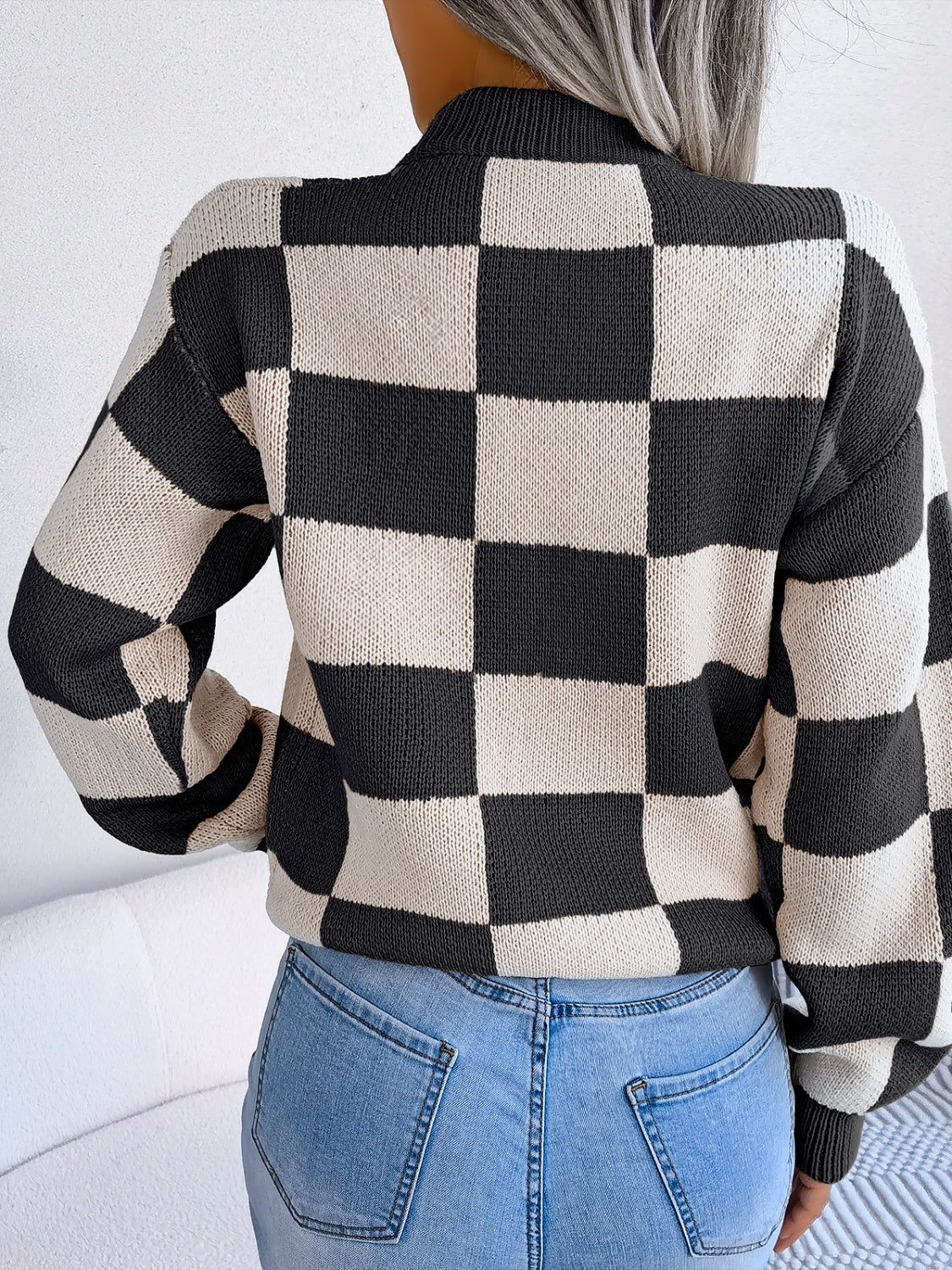 Women’s Checkered Long Sleeve Sweater