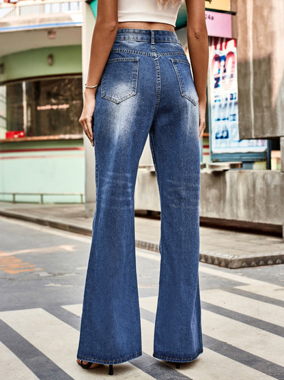 Women’s High Rise Bootcut Jeans with Pockets