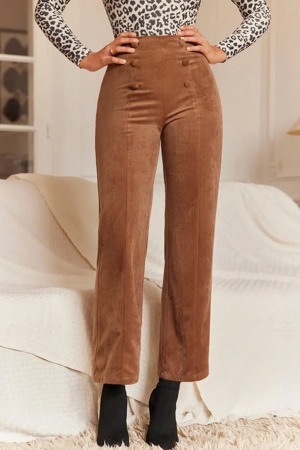 Women’s Decorative Button Straight Leg Pants