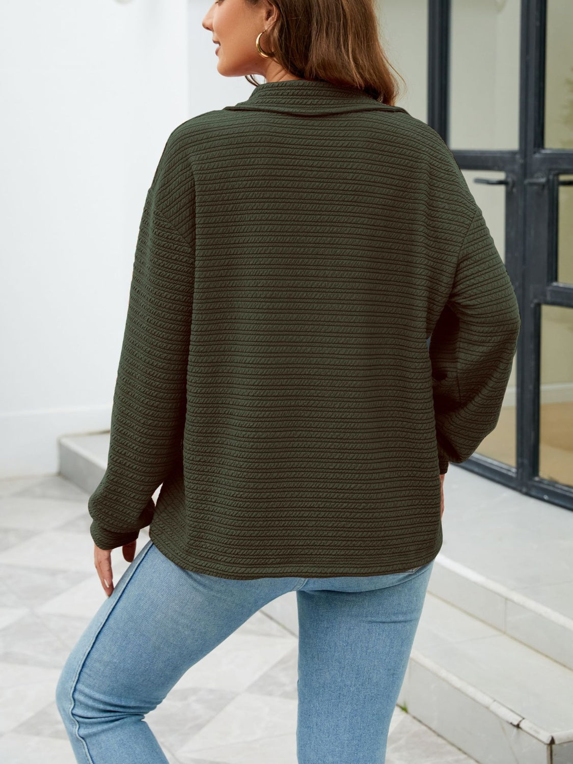 Textured Long Sleeve Sweatshirt