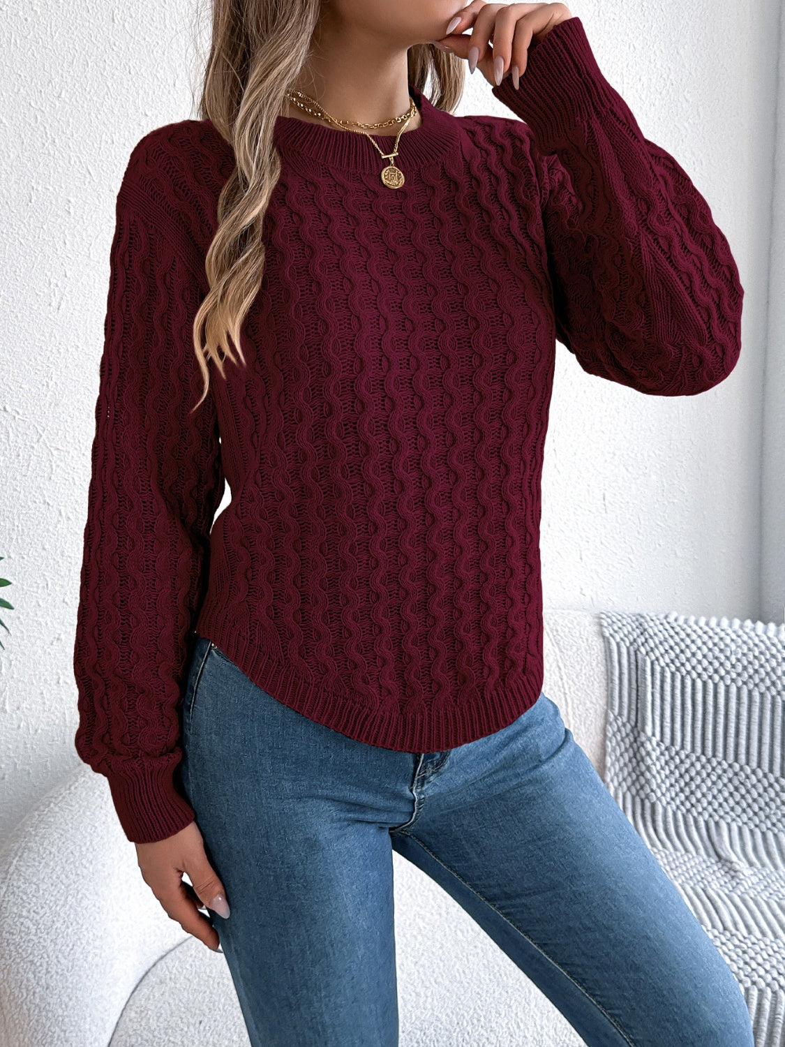 Women’s Round Neck Long Sleeve Sweater