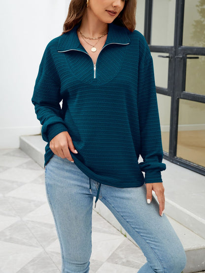 Textured Long Sleeve Sweatshirt